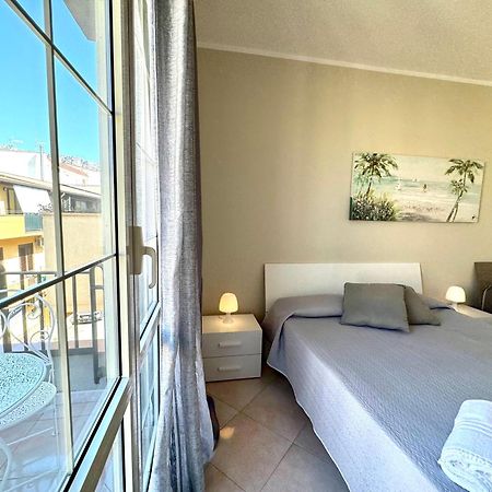 B&B Blue Terrasini Luaran gambar