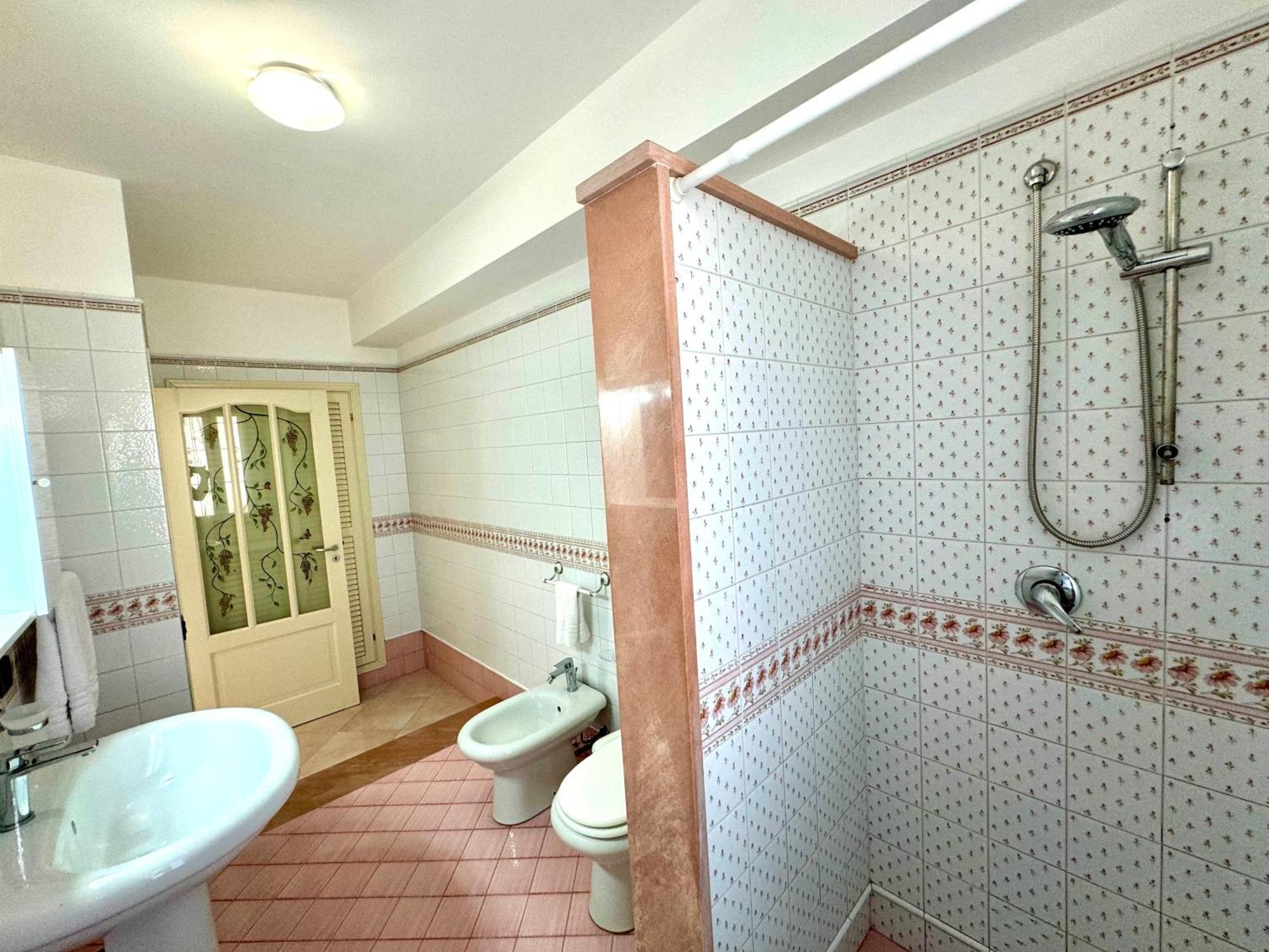 B&B Blue Terrasini Luaran gambar
